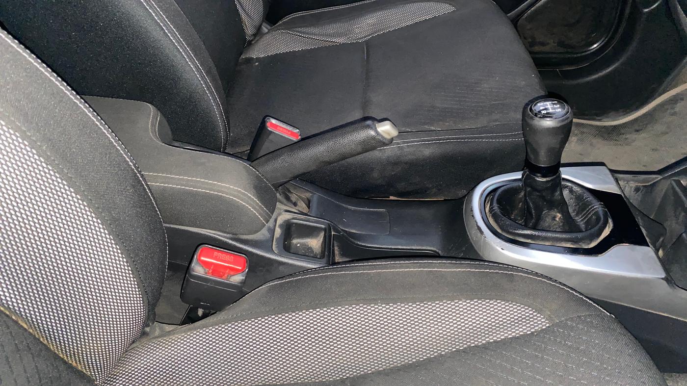 2017 Honda WR-V 1.2L I-VTEC VX MT, Petrol, Manual, 35,194 km, Gear Lever
