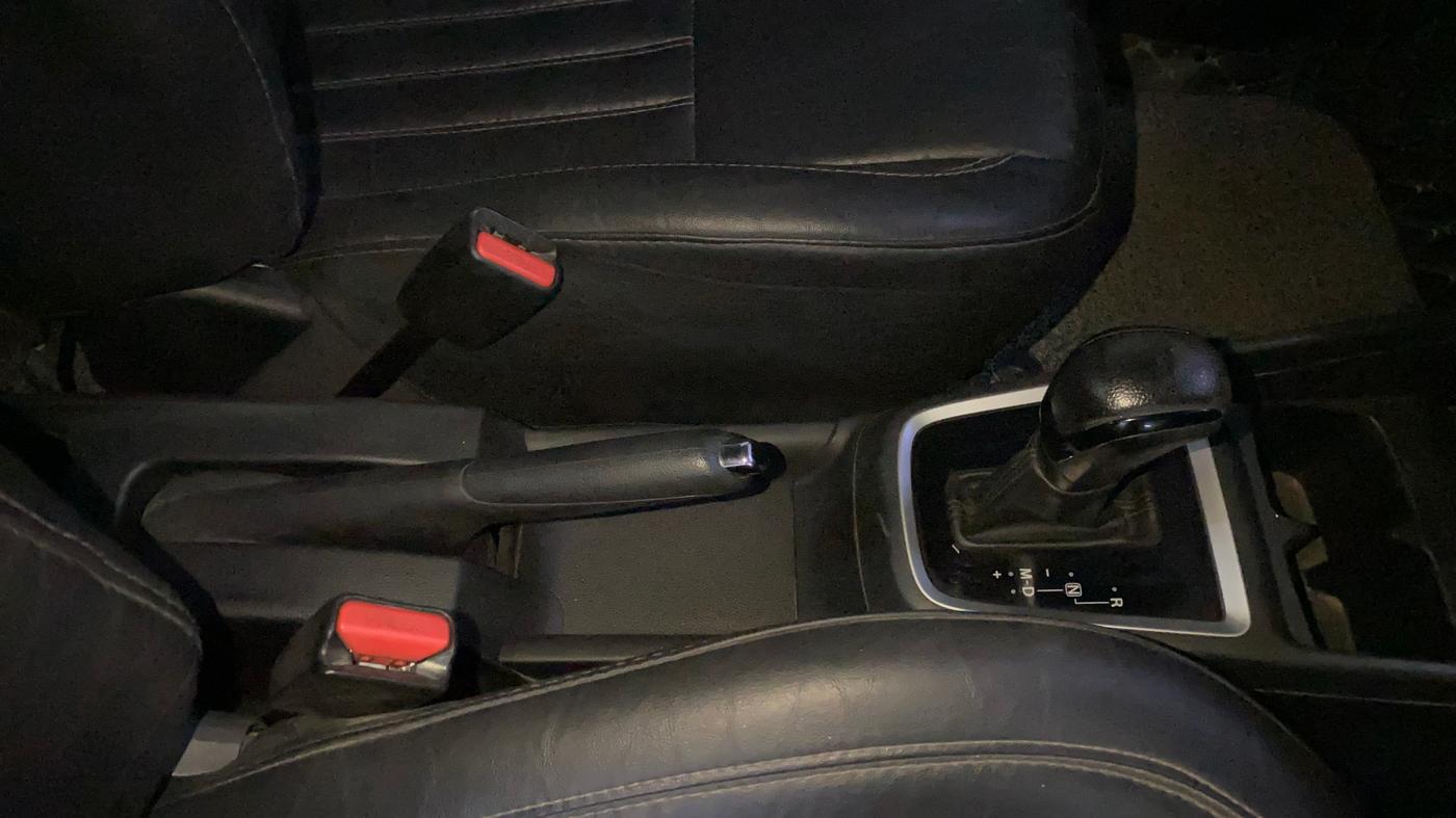 2019 Maruti Swift VXI AMT, Petrol, Automatic, 39,948 km, Gear Lever