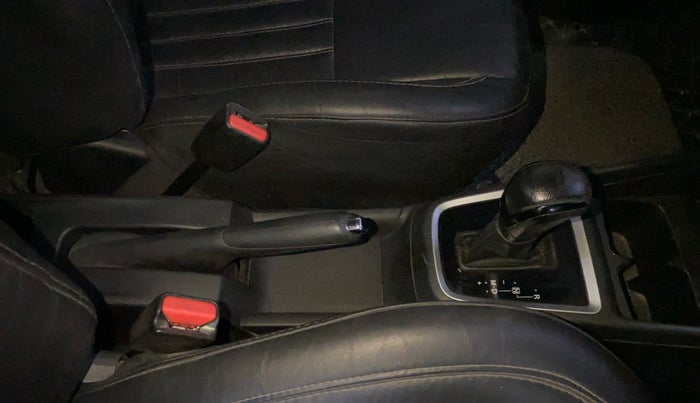 2019 Maruti Swift VXI AMT, Petrol, Automatic, 39,948 km, Gear Lever