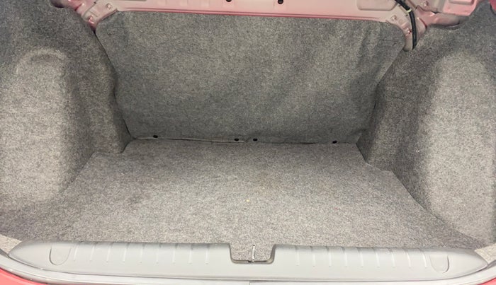 2023 Honda Amaze 1.2L I-VTEC VX CVT, Petrol, Automatic, 35,056 km, Boot Inside