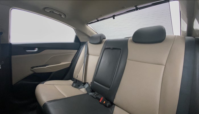 2018 Hyundai Verna 1.6 SX VTVT AT (O), Petrol, Automatic, 14,187 km, Right Side Rear Door Cabin View