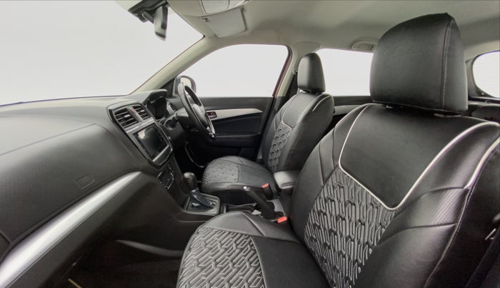 2020 Maruti Vitara Brezza ZXI+ AT SHVS DUAL TONE, Petrol, Automatic, 14,792 km, Right Side Front Door Cabin