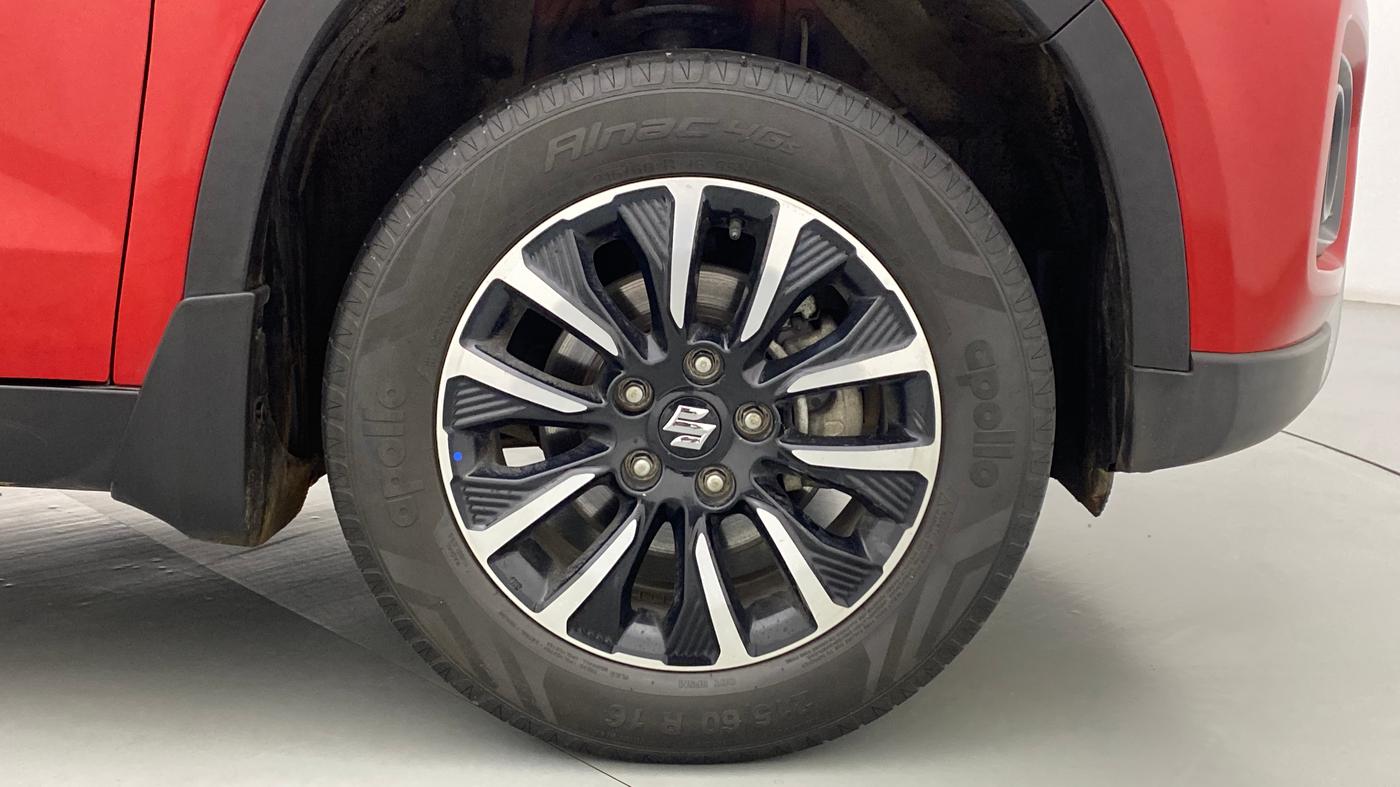 2020 Maruti Vitara Brezza ZXI+ AT SHVS DUAL TONE, Petrol, Automatic, 14,792 km, Right Front Wheel