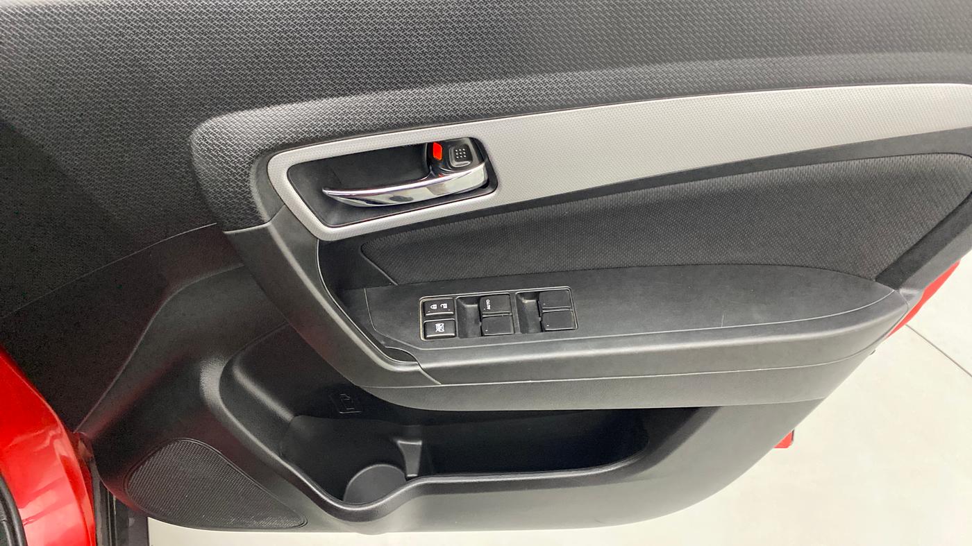 2020 Maruti Vitara Brezza ZXI+ AT SHVS DUAL TONE, Petrol, Automatic, 14,792 km, Driver Side Door Panels Control