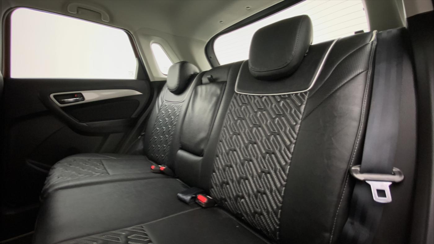 2020 Maruti Vitara Brezza ZXI+ AT SHVS DUAL TONE, Petrol, Automatic, 14,792 km, Right Side Rear Door Cabin