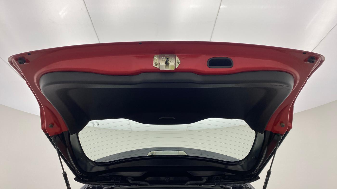 2020 Maruti Vitara Brezza ZXI+ AT SHVS DUAL TONE, Petrol, Automatic, 14,792 km, Boot Door Open