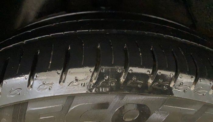 2023 Tata ALTROZ XZ Plus (S) Dark Edition, Petrol, Manual, 9,701 km, Right Rear Tyre Tread