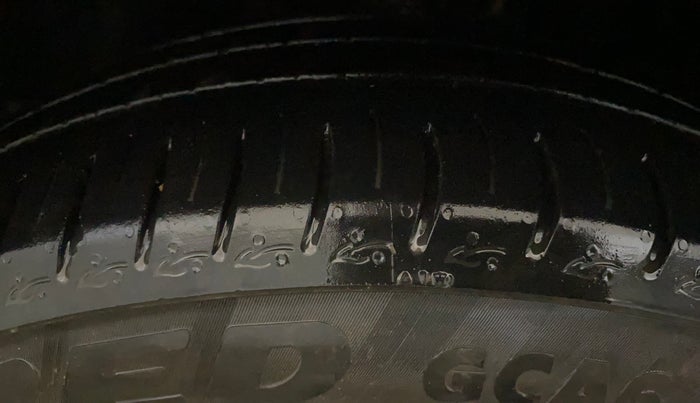 2023 Tata ALTROZ XZ Plus (S) Dark Edition, Petrol, Manual, 9,701 km, Left Front Tyre Tread