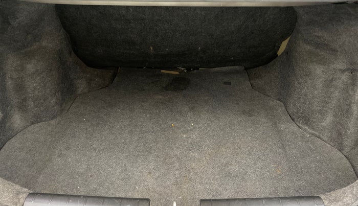 2013 Honda City 1.5L I-VTEC V MT, Petrol, Manual, 1,36,396 km, Boot Inside