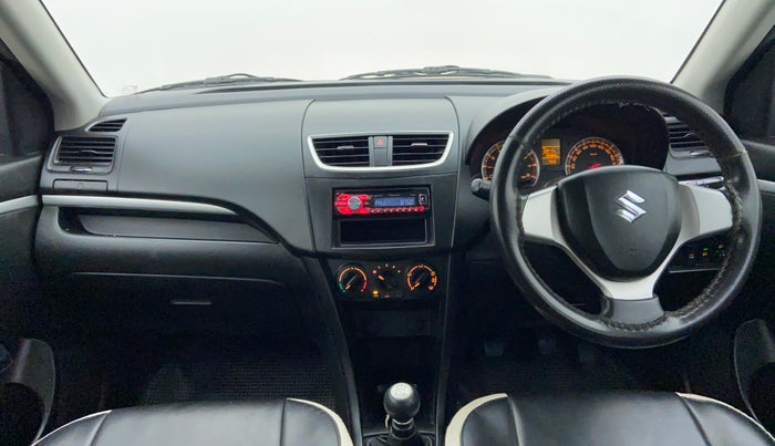 2013 Maruti Swift VXI D, Petrol, Manual, 39,508 km, Dashboard