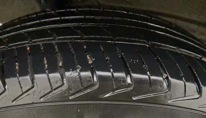 2022 Maruti New Wagon-R LXI CNG 1.0, CNG, Manual, 42,982 km, Right Rear Tyre Tread