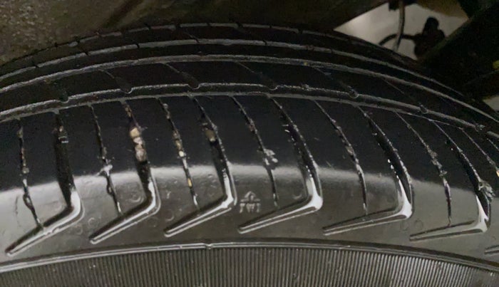 2022 Maruti New Wagon-R LXI CNG 1.0, CNG, Manual, 42,982 km, Left Rear Tyre Tread