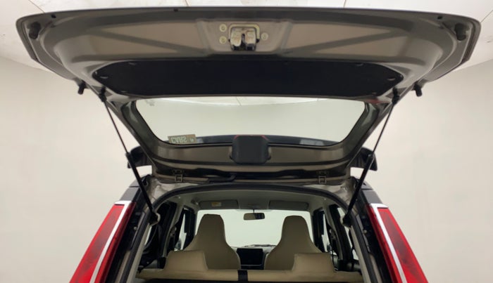 2022 Maruti New Wagon-R LXI CNG 1.0, CNG, Manual, 42,982 km, Boot Door Open
