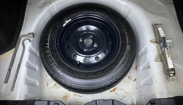 2018 Maruti Dzire VDI, Diesel, Manual, 72,764 km, Spare Tyre