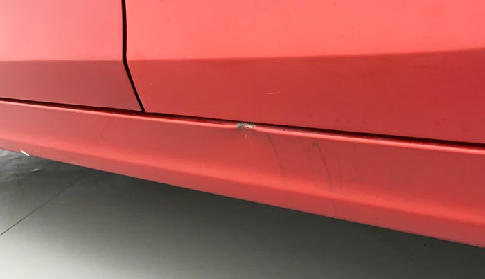 2018 Tata Tiago XZ PETROL, Petrol, Manual, 70,383 km, Left running board - Slightly dented