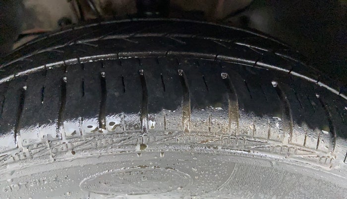 2018 Tata Tiago XZ PETROL, Petrol, Manual, 70,383 km, Left Front Tyre Tread
