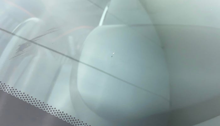 2018 Tata Tiago XZ PETROL, Petrol, Manual, 70,383 km, Front windshield - Minor spot on windshield