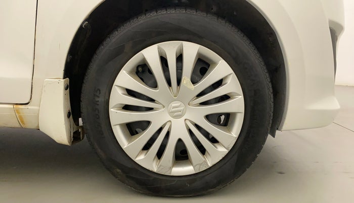 2014 Maruti Ertiga VDI, Diesel, Manual, 99,558 km, Right Front Wheel