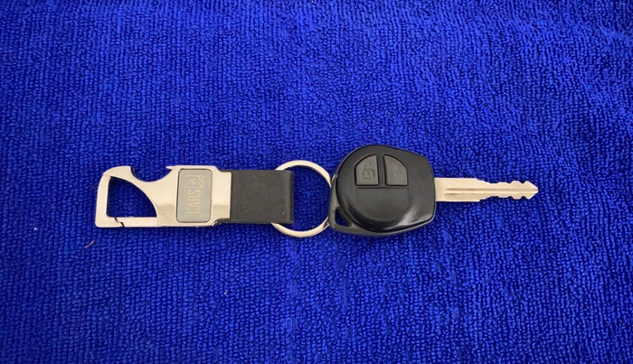 2014 Maruti Ertiga VDI, Diesel, Manual, 99,558 km, Key Close Up