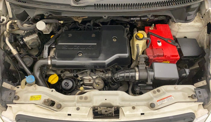 2014 Maruti Ertiga VDI, Diesel, Manual, 99,558 km, Open Bonet