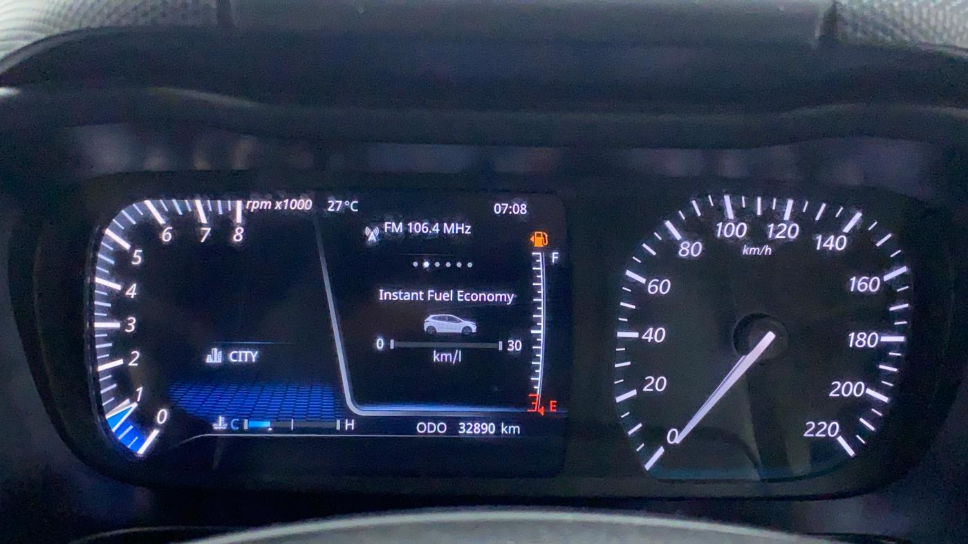 2020 Tata ALTROZ XZ 1.2, Petrol, Manual, 33,021 km, Odometer Image