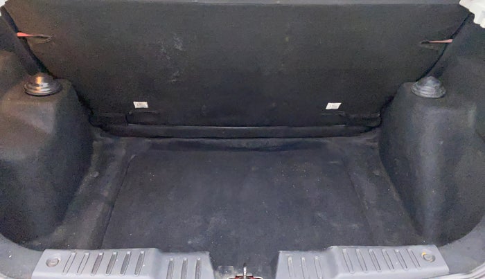 2020 Tata ALTROZ XZ 1.2, Petrol, Manual, 33,021 km, Boot Inside