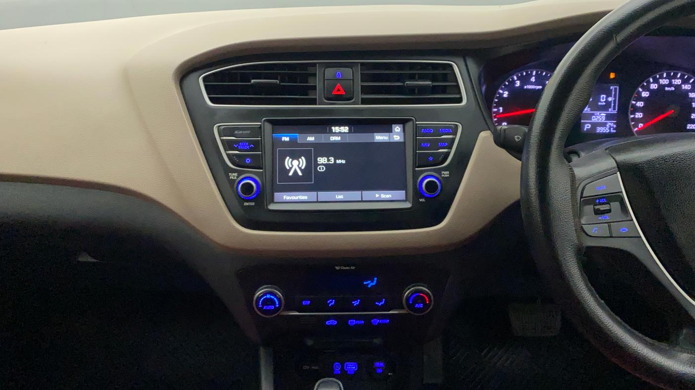 2018 Hyundai Elite i20 ASTA 1.2  CVT, CNG, Automatic, 39,395 km, Air Conditioner