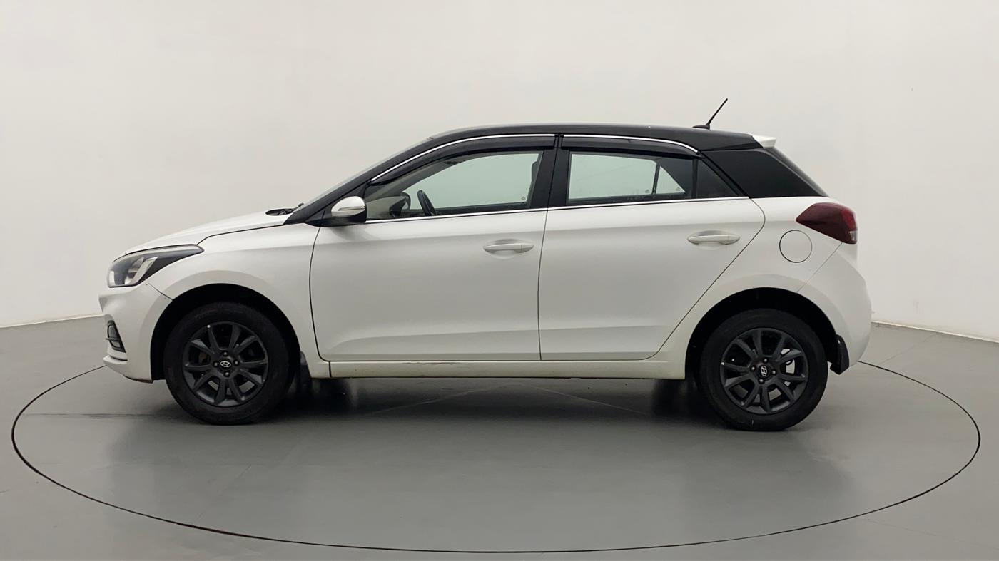 2018 Hyundai Elite i20 ASTA 1.2  CVT, CNG, Automatic, 39,395 km, Left Side