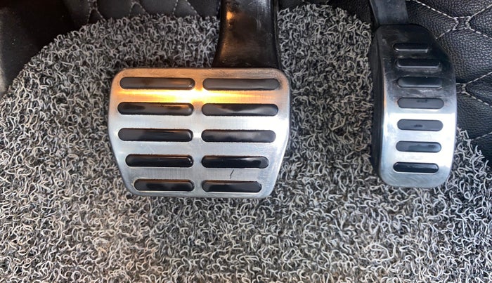 2017 Volkswagen Polo GT TSI AT, Petrol, Automatic, 67,687 km, Pedals