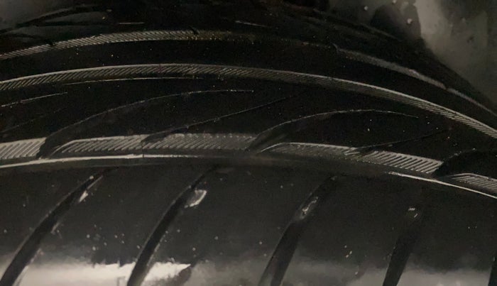 2017 Volkswagen Polo GT TSI AT, Petrol, Automatic, 67,687 km, Right Rear Tyre Tread