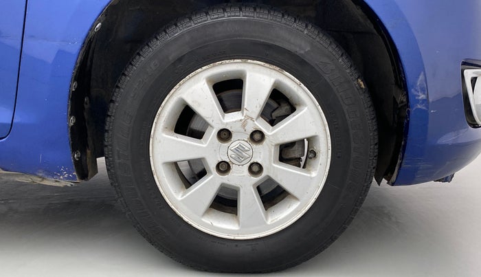 2012 Maruti Swift VDI, Diesel, Manual, 1,16,409 km, Right Front Wheel