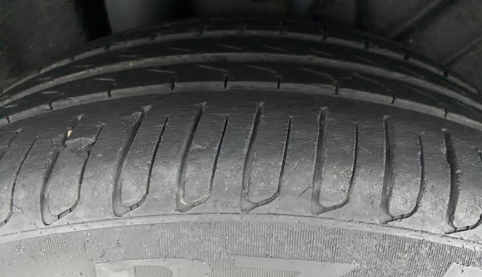2017 BMW X1 SDRIVE 20D, Diesel, Automatic, 24,880 km, Right Rear Tyre Tread