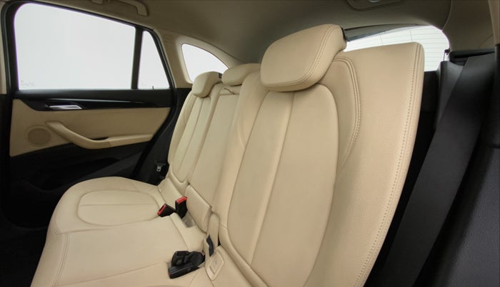 2017 BMW X1 SDRIVE 20D, Diesel, Automatic, 24,880 km, Right Side Rear Door Cabin