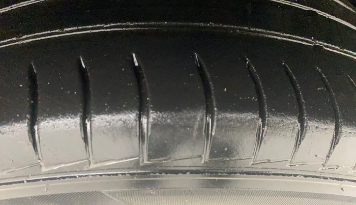 2020 Hyundai VENUE S 1.2, Petrol, Manual, 59,069 km, Left Rear Tyre Tread