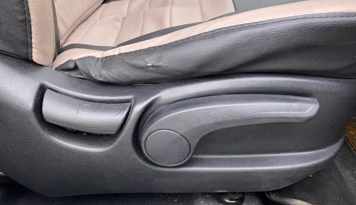 2019 Hyundai Creta SX AT 1.6 PETROL, Petrol, Automatic, 13,948 km, Driver Side Adjustment Panel
