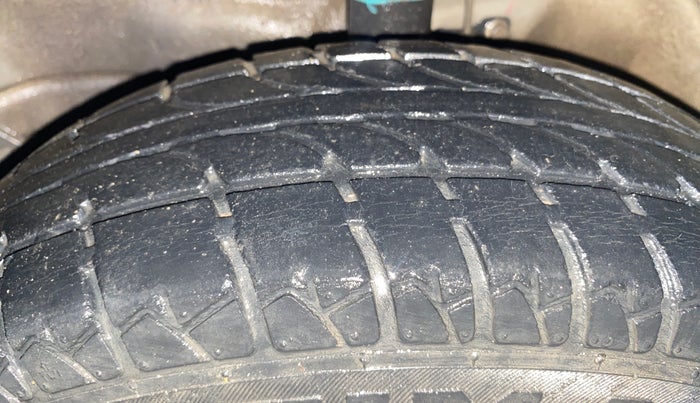 2018 Maruti Wagon R 1.0 LXI CNG, CNG, Manual, 49,396 km, Left Front Tyre Tread