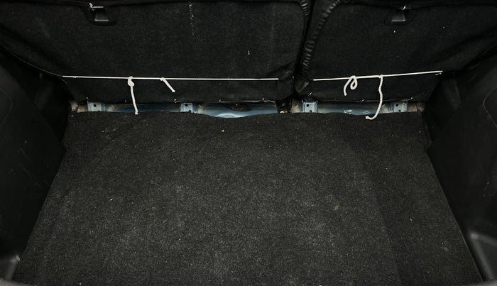 2017 Maruti Baleno ZETA CVT PETROL 1.2, Petrol, Automatic, 85,544 km, Boot Inside