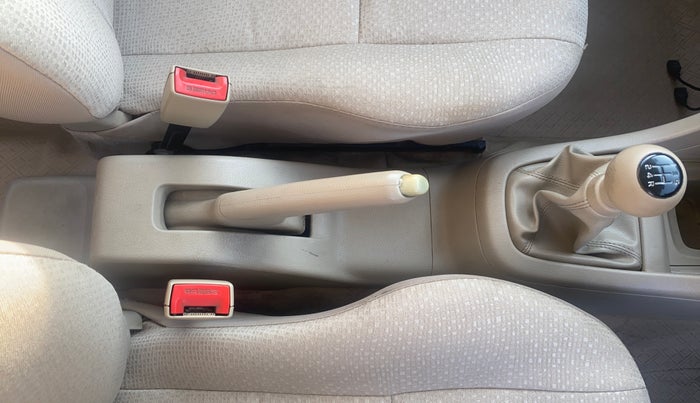 2014 Maruti Swift Dzire VDI, Diesel, Manual, 88,849 km, Gear Lever