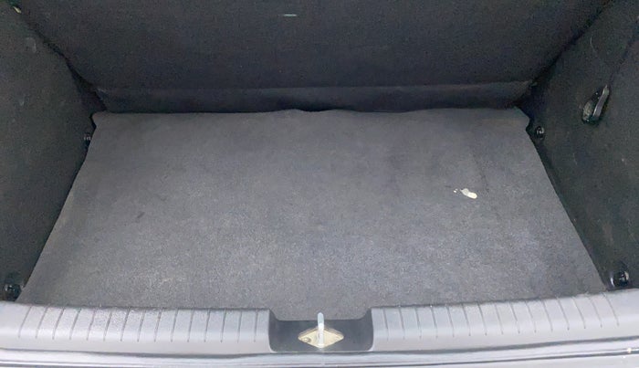 2017 Hyundai Elite i20 ERA 1.2, Petrol, Manual, 33,809 km, Boot Inside