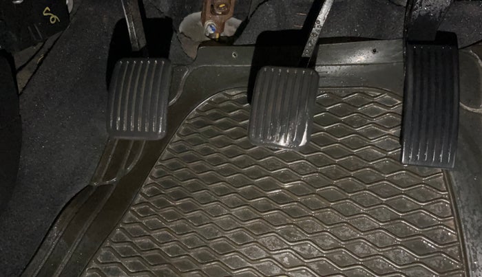 2015 Hyundai Xcent SX 1.2 (O), Petrol, Manual, 54,732 km, Pedals