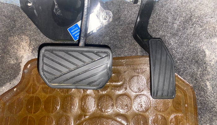 2016 Maruti Celerio ZXI AMT, Petrol, Automatic, 82,740 km, Pedals