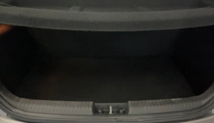 2013 Hyundai i20 MAGNA (O) 1.2, Petrol, Manual, 49,620 km, Boot Inside