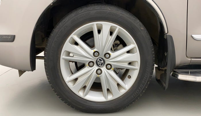 2017 Toyota Innova Crysta 2.8 ZX AT 7 STR, Diesel, Automatic, 33,454 km, Left Front Wheel