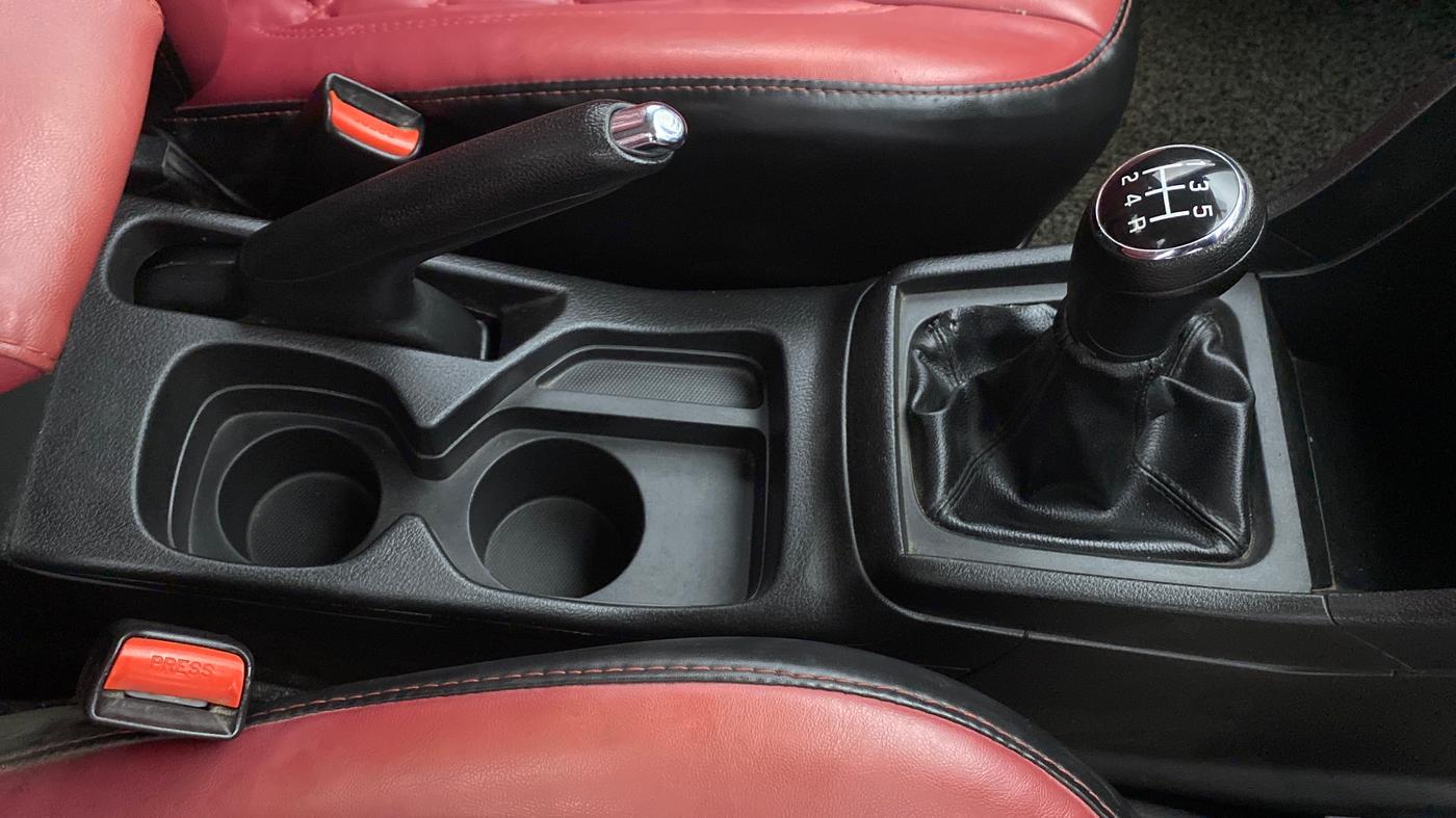 2020 Maruti Vitara Brezza LXI, Petrol, Manual, 38,639 km, Gear Lever