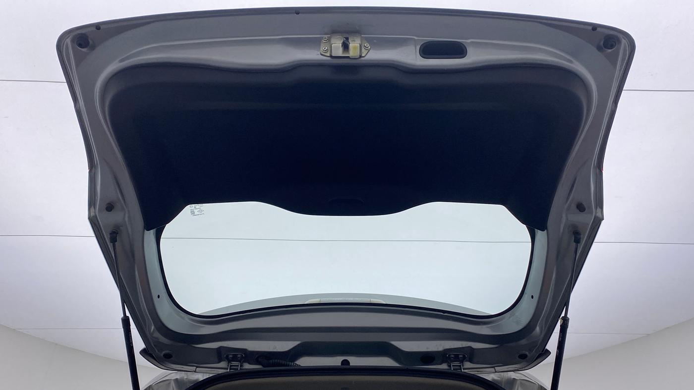 2020 Maruti Vitara Brezza LXI, Petrol, Manual, 38,639 km, Boot Door Open