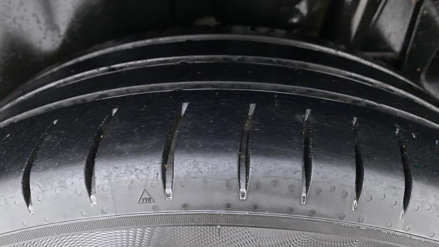 2020 Maruti Vitara Brezza LXI, Petrol, Manual, 38,639 km, Left Rear Tyre Tread