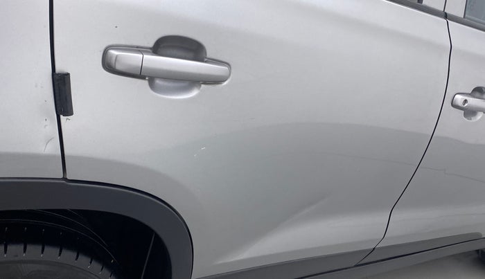 2020 Maruti Vitara Brezza LXI, Petrol, Manual, 38,639 km, Right rear door - Slightly dented