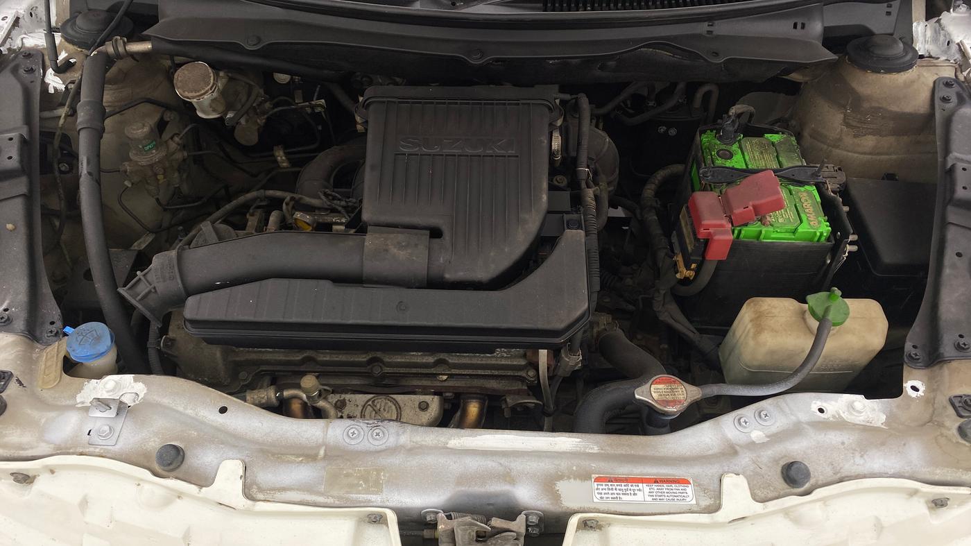 2013 Maruti Swift VXI D, Petrol, Manual, 50,344 km, Open Bonet