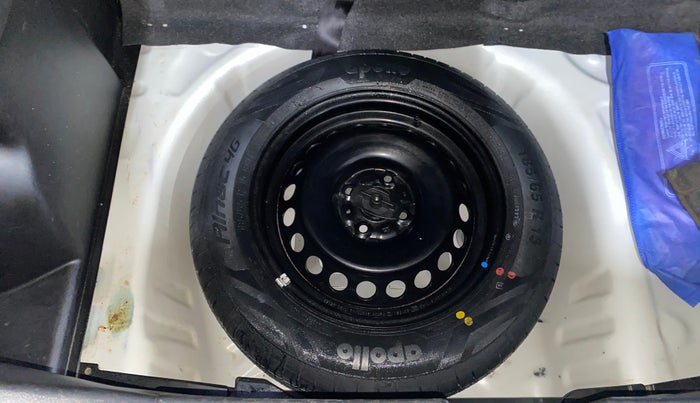 2022 Maruti Baleno DELTA PETROL 1.2, Petrol, Manual, 29,251 km, Spare Tyre