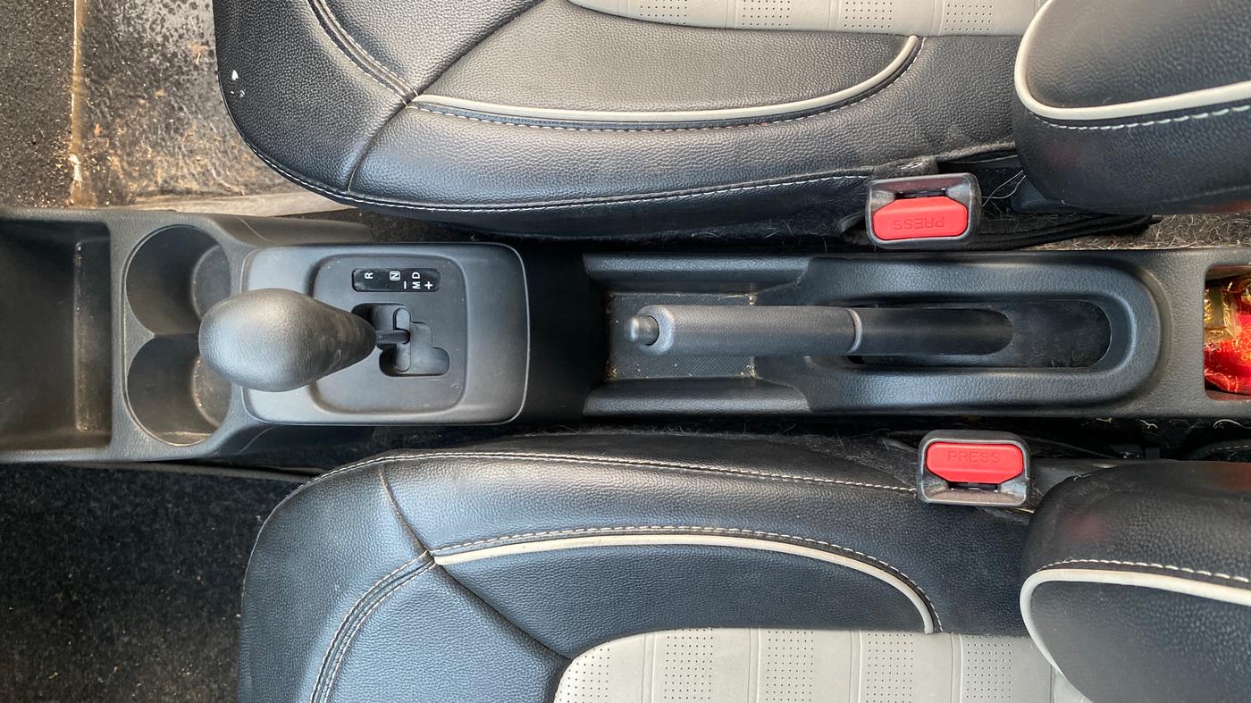 2023 Maruti Alto K10 VXI PLUS AMT, Petrol, Automatic, 28,595 km, Gear Lever